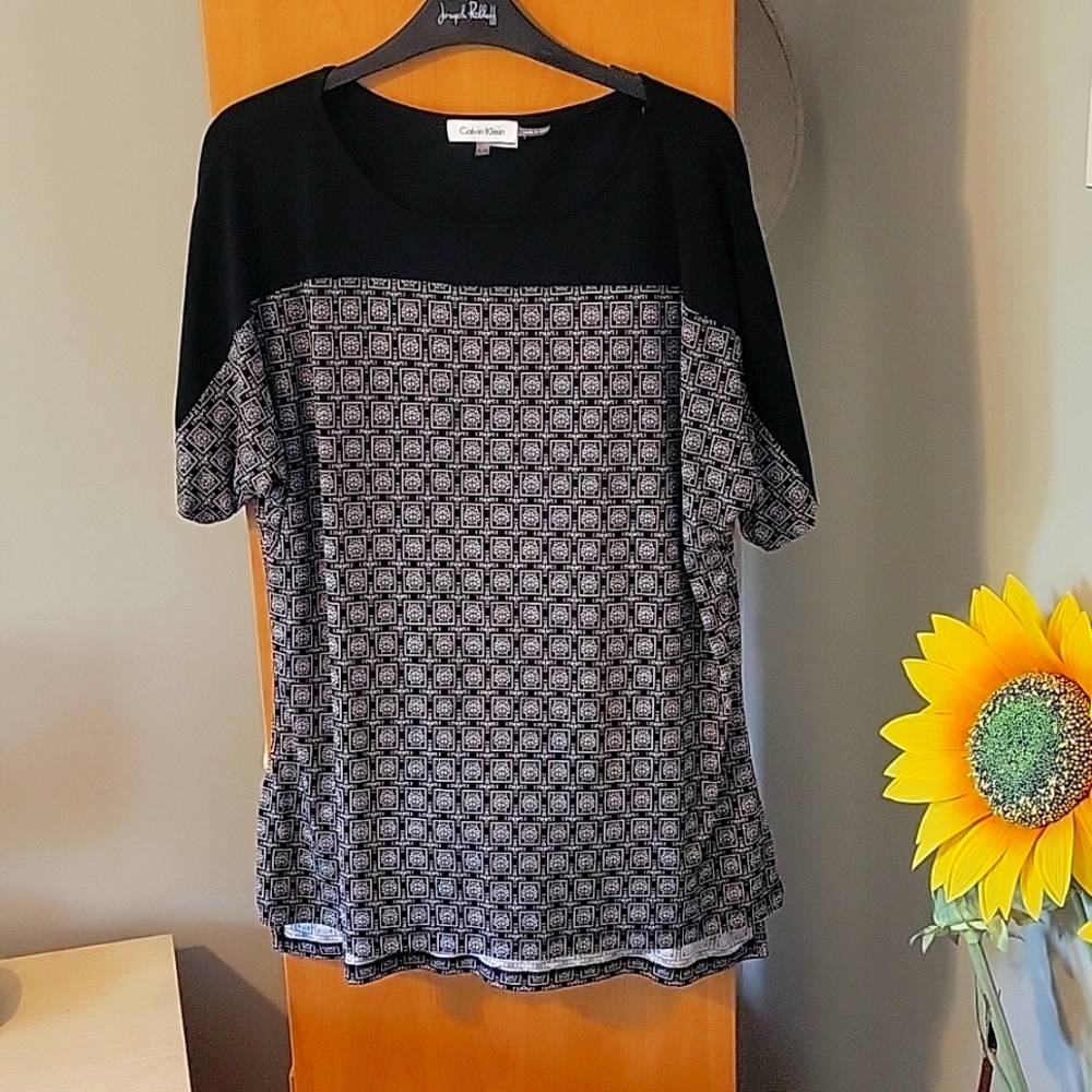 Calvin  Klein L top